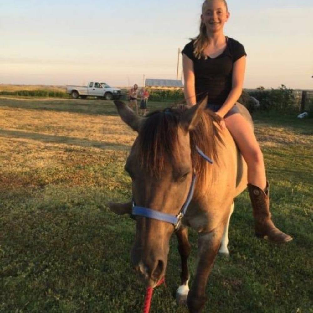 Meet your Posher, Sarah